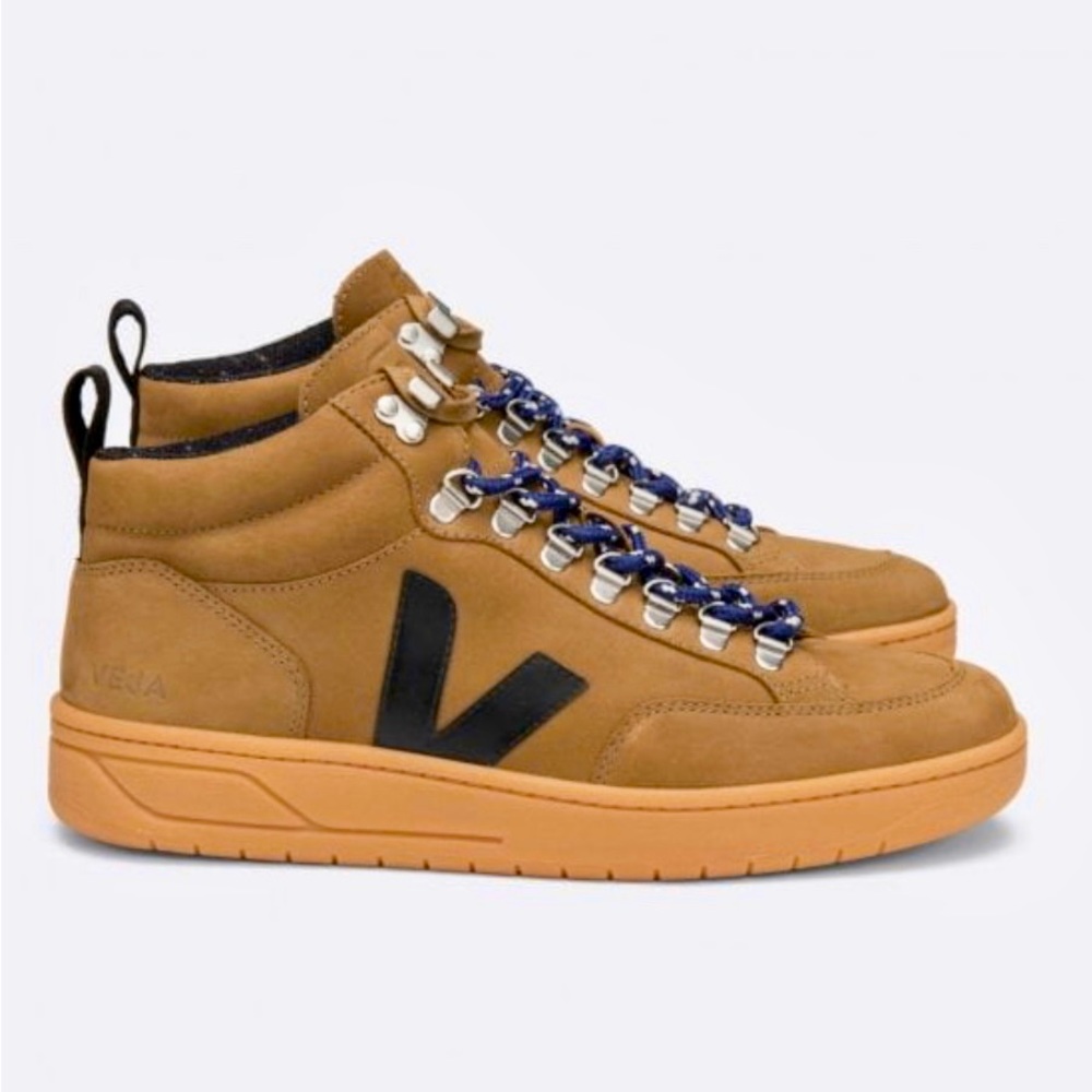 VEJA
Women's Roraima Nubuck Tent Black Size 8 NIB